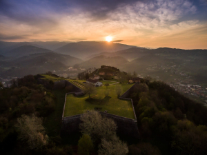 fortezza di mont'alfonso in garfagnana